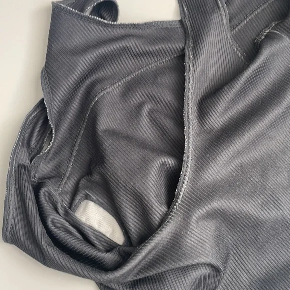 Ladies Swim top - Picture 4 of 6